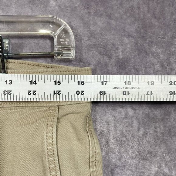 Levis XX Chino Pants Mens Tag 33x32 (33x30) Tan Standard Taper Casual - Picture 4 of 8
